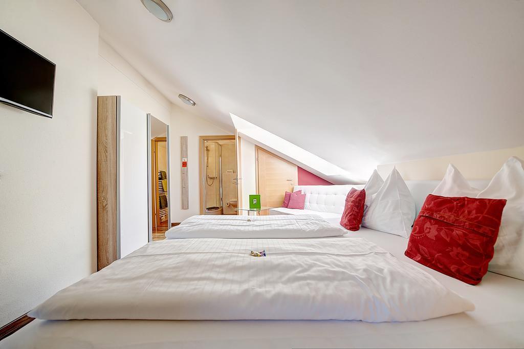 Hotel Buerglstein Saint Wolfgang Cameră foto
